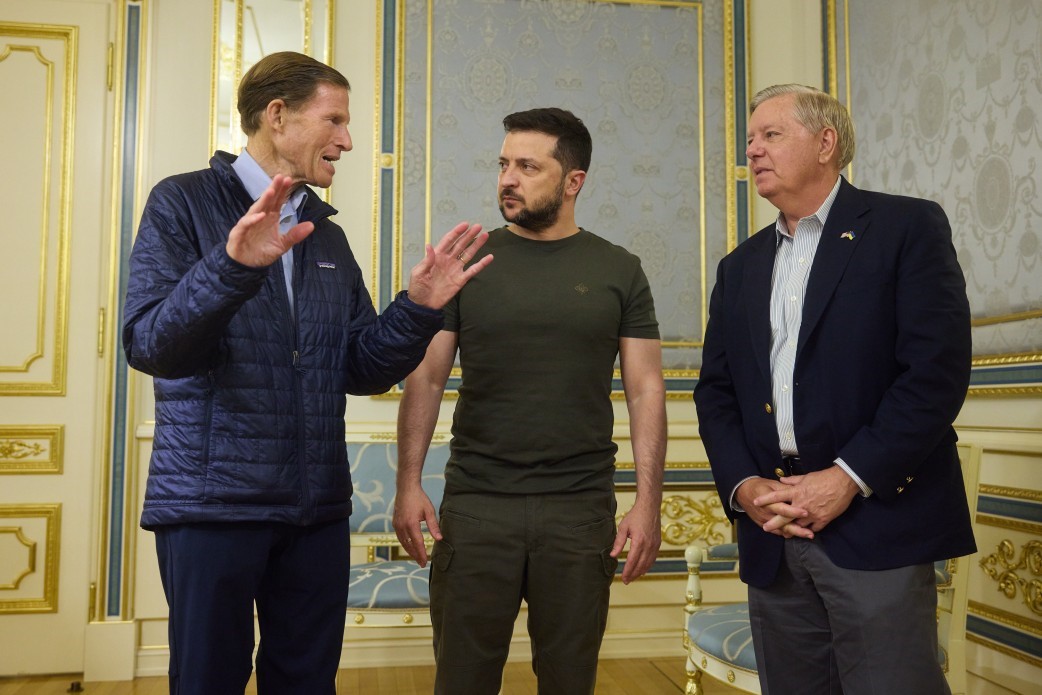 Blumenthal presented President Zelenskyy with a copy of a resolution he introduced to designate Russia as a state sponsor of terrorism